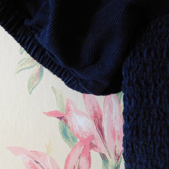 🦅 Smocked Navy Blue Velvet Crop Top - Picture 9 of 12